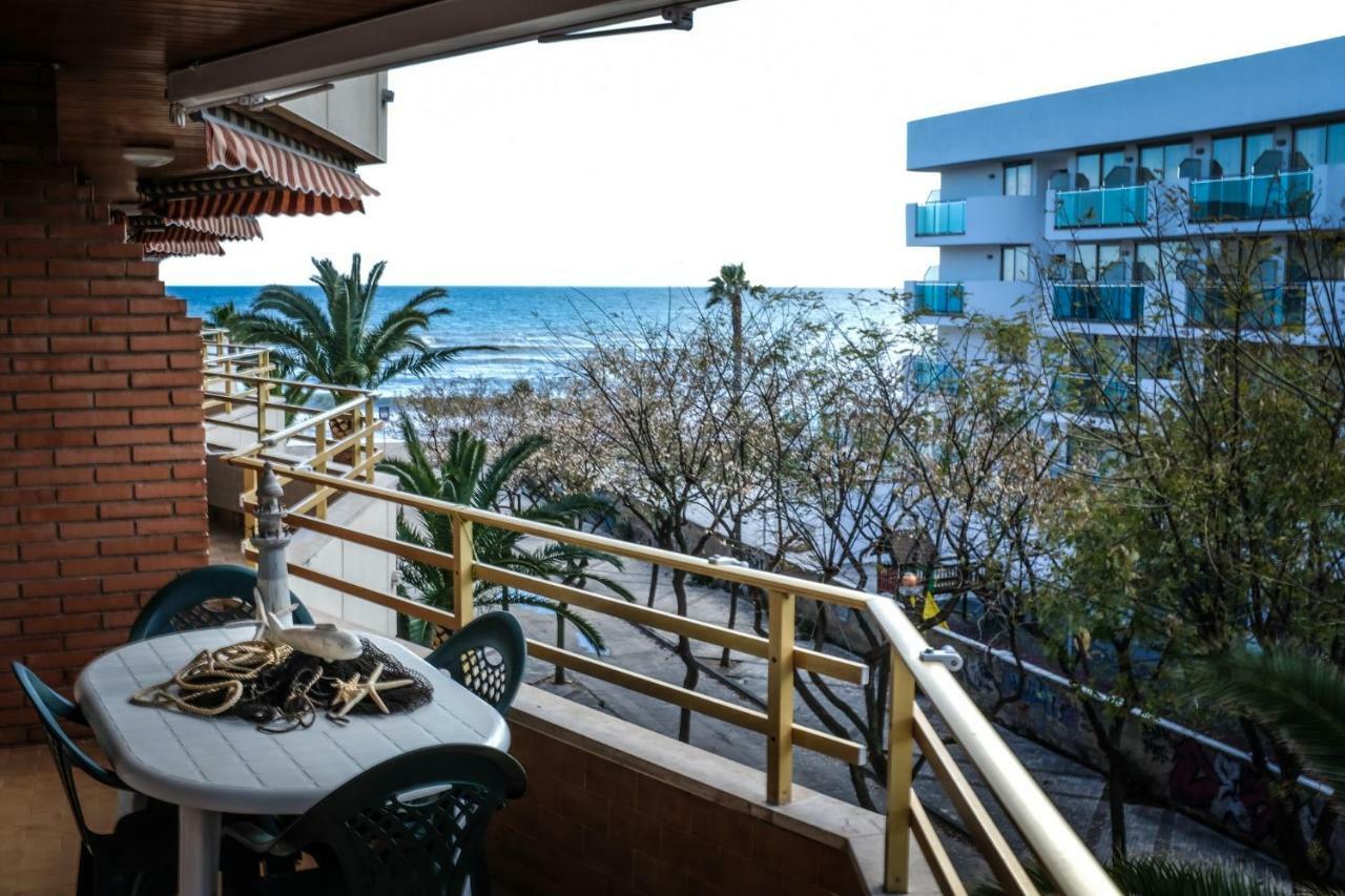 Apartamentos Marina Sol De Espana กัมบริลส์ ภายนอก รูปภาพ